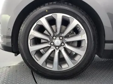 2017 Land Rover Range Rover Velar с пробегом 98 578 км