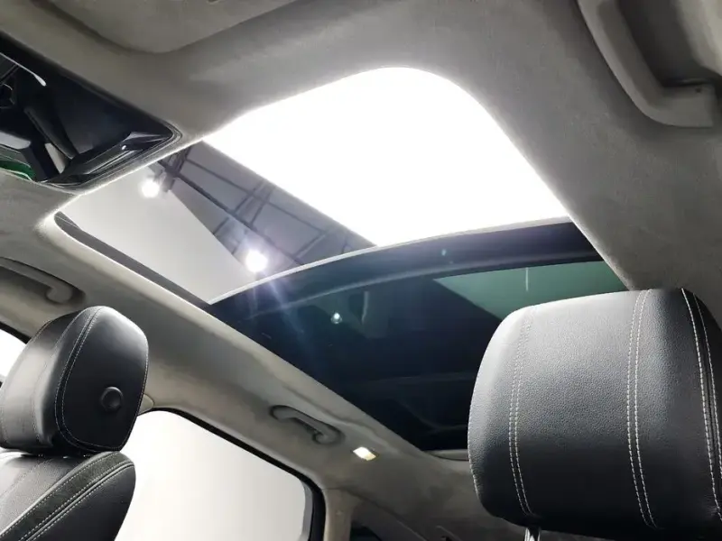 2017 Land Rover Range Rover Velar с пробегом 98 578 км