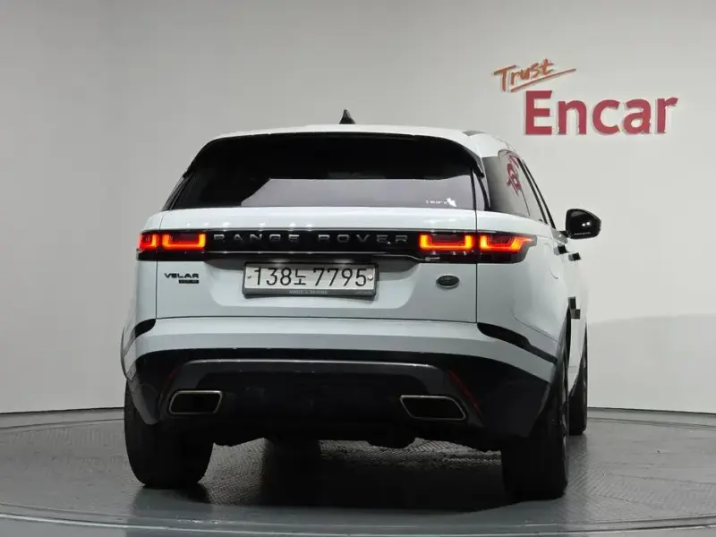 2017 Land Rover Range Rover Velar с пробегом 101 056 км