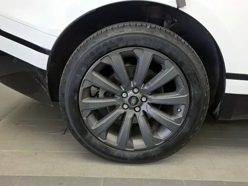 2017 Land Rover Range Rover Velar с пробегом 101 056 км