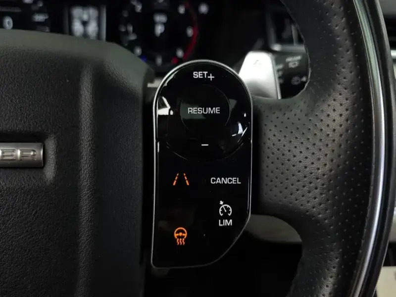 2017 Land Rover Range Rover Velar с пробегом 101 056 км