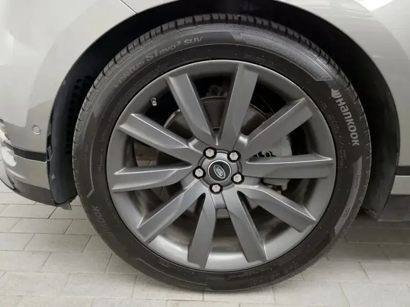 2019 Land Rover Range Rover Velar с пробегом 74 963 км