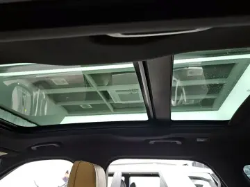 2019 Land Rover Range Rover Velar с пробегом 74 963 км