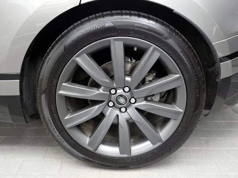 2019 Land Rover Range Rover Velar с пробегом 74 963 км