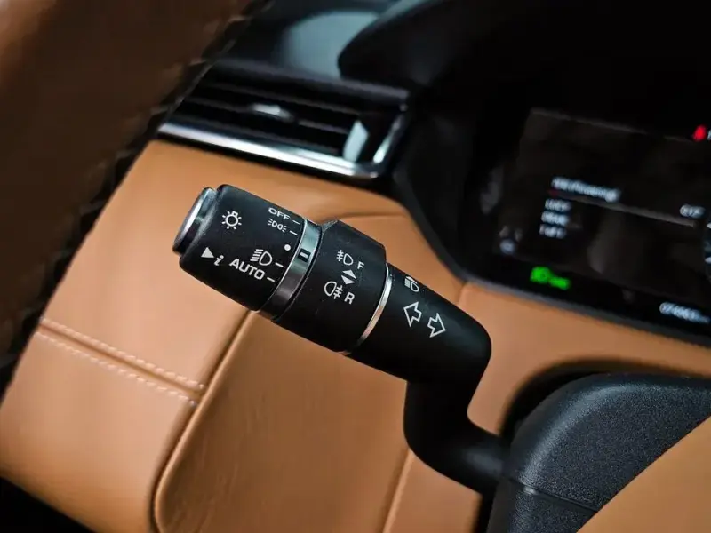 2019 Land Rover Range Rover Velar с пробегом 74 963 км