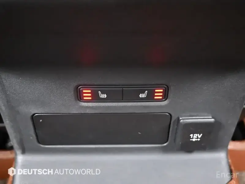2020 Land Rover Range Rover Velar с пробегом 75 801 км