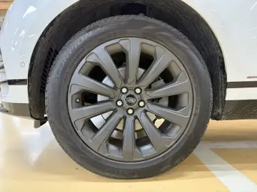 2017 Land Rover Range Rover Velar с пробегом 148 644 км