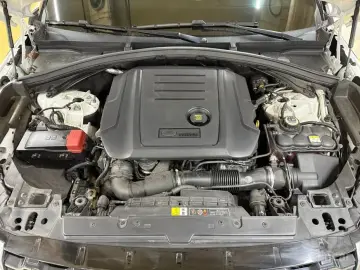 2017 Land Rover Range Rover Velar с пробегом 148 644 км