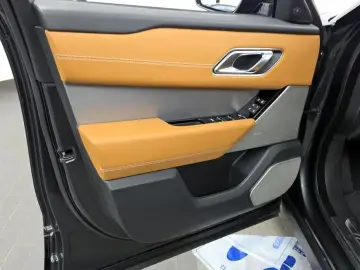 2022 Land Rover Range Rover Velar с пробегом 56 580 км