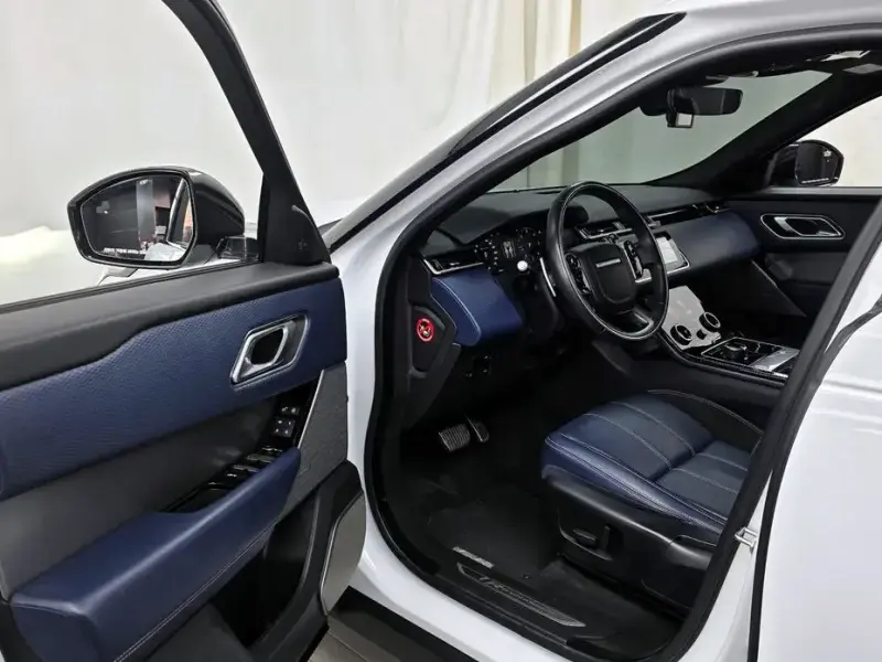 2017 Land Rover Range Rover Velar с пробегом 110 895 км