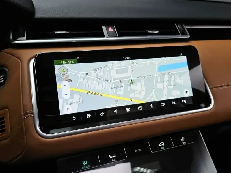 2020 Land Rover Range Rover Velar с пробегом 47 968 км