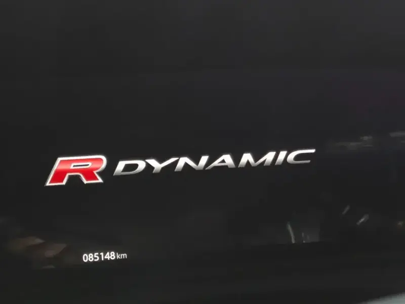 2018 Land Rover Range Rover Velar с пробегом 85 000 км