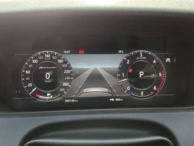 2018 Land Rover Range Rover Velar с пробегом 85 000 км