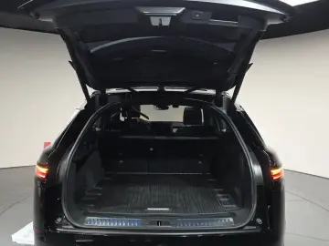 2024 Land Rover Range Rover Velar с пробегом 16 697 км