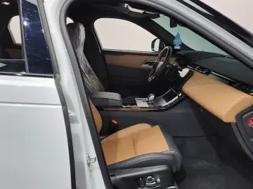 2025 Land Rover Range Rover Velar с пробегом 5 331 км