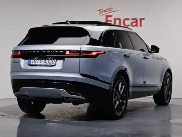 2024 Land Rover Range Rover Velar с пробегом 9 527 км