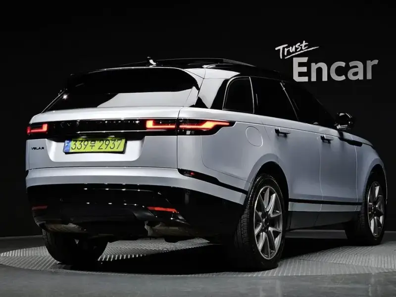 2024 Land Rover Range Rover Velar с пробегом 12 302 км