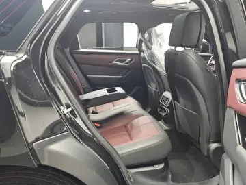 2025 Land Rover Range Rover Velar с пробегом 7 520 км