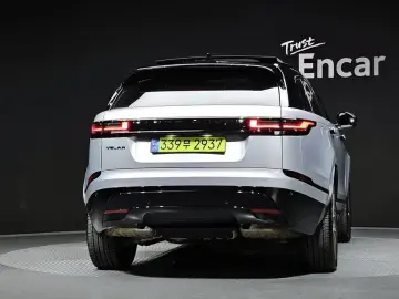 2024 Land Rover Range Rover Velar с пробегом 12 302 км