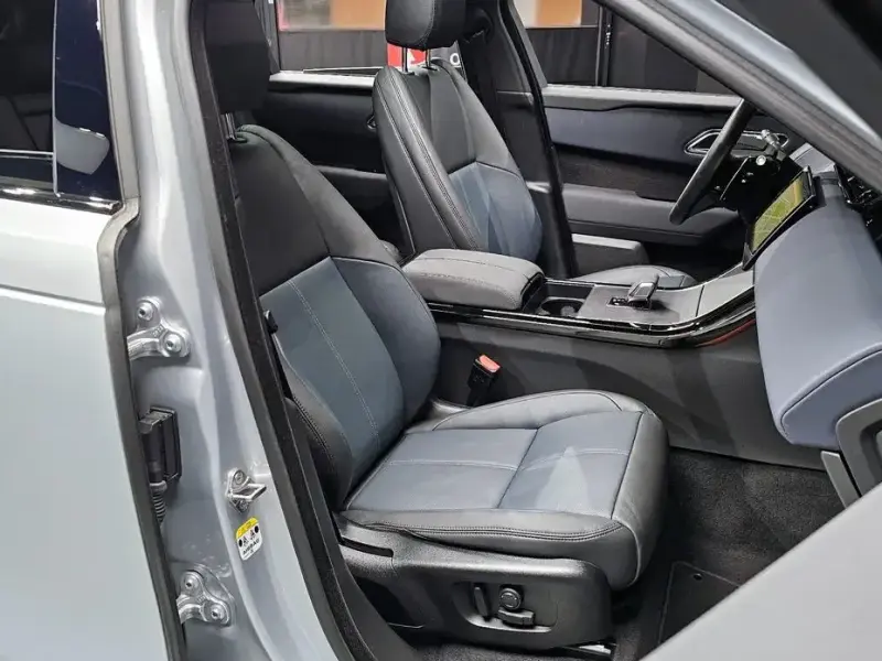 2024 Land Rover Range Rover Velar с пробегом 12 302 км