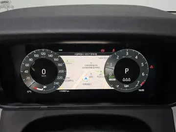 2024 Land Rover Range Rover Velar с пробегом 19 987 км