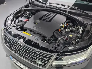 2025 Land Rover Range Rover Velar с пробегом 378 км
