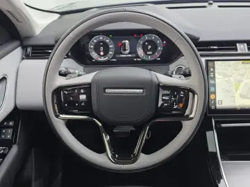 2025 Land Rover Range Rover Velar с пробегом 378 км