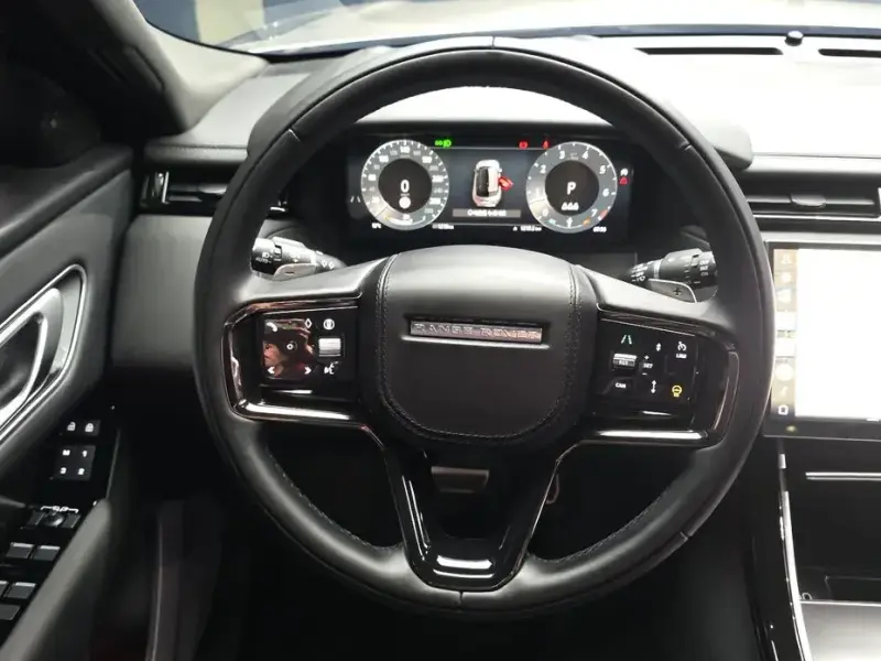 2025 Land Rover Range Rover Velar с пробегом 1 219 км