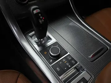 2017 Land Rover Range Rover Sport с пробегом 75 159 км