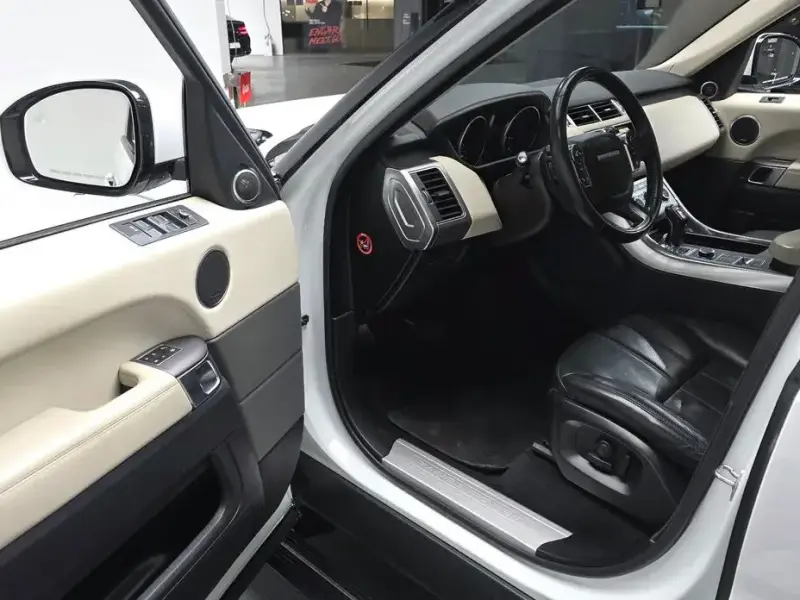 2017 Land Rover Range Rover Sport с пробегом 68 713 км
