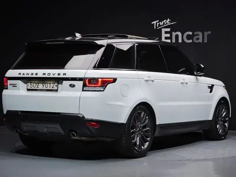 2017 Land Rover Range Rover Sport с пробегом 155 377 км