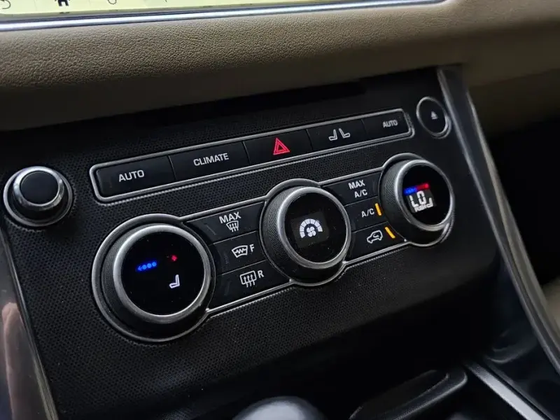 2017 Land Rover Range Rover Sport с пробегом 155 377 км