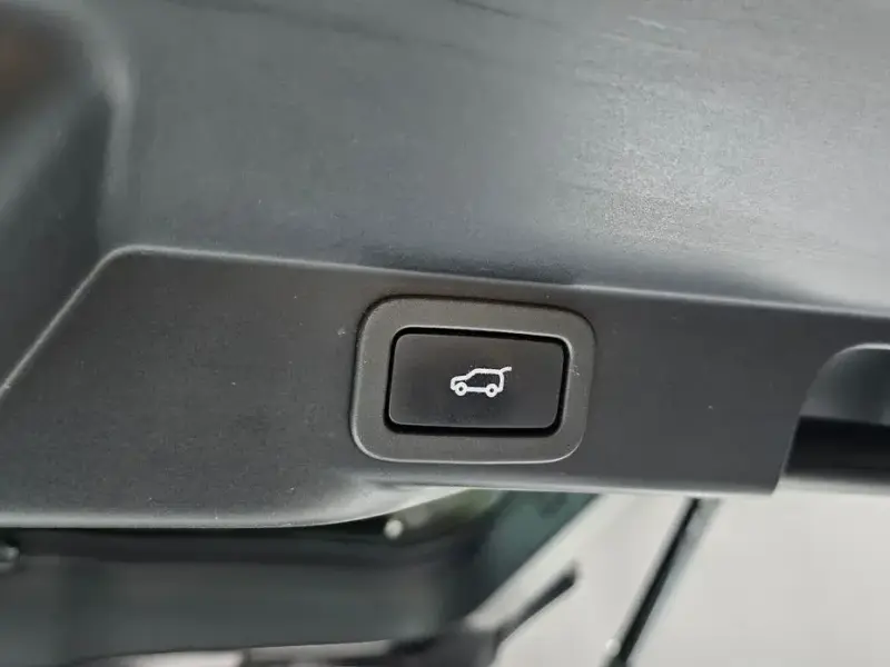 2017 Land Rover Range Rover Sport с пробегом 155 377 км