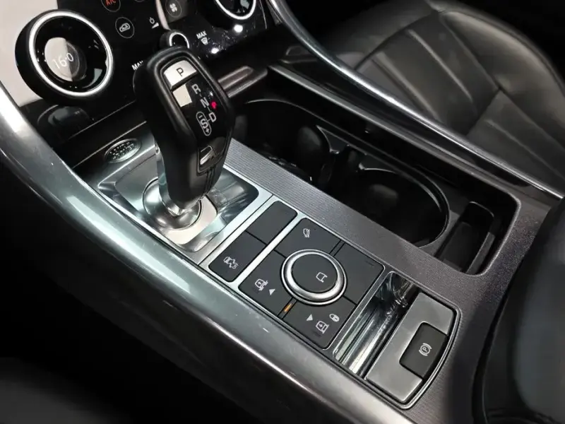2018 Land Rover Range Rover Sport с пробегом 182 375 км