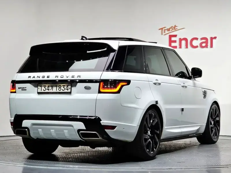 2018 Land Rover Range Rover Sport с пробегом 93 267 км