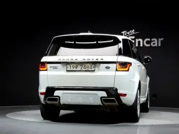 2018 Land Rover Range Rover Sport с пробегом 121 562 км