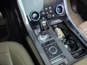 2018 Land Rover Range Rover Sport с пробегом 121 562 км