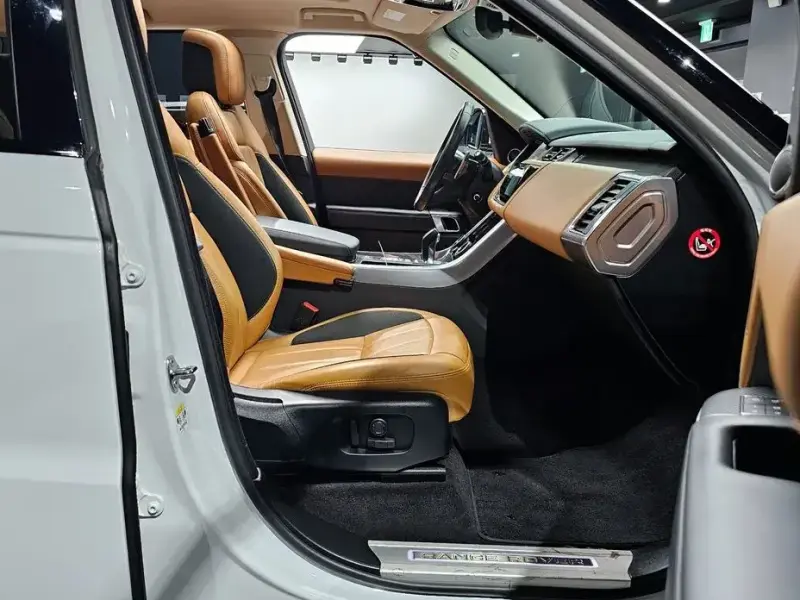 2020 Land Rover Range Rover Sport с пробегом 85 748 км