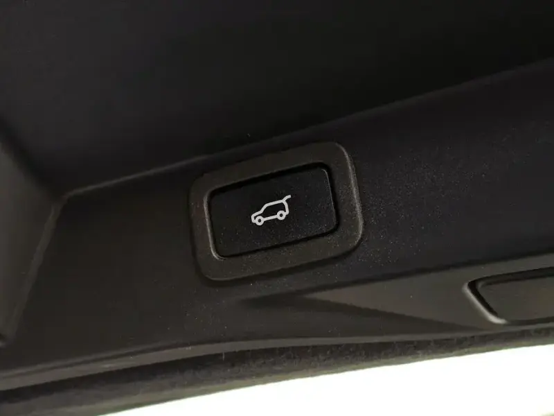 2022 Land Rover Range Rover Sport с пробегом 81 554 км