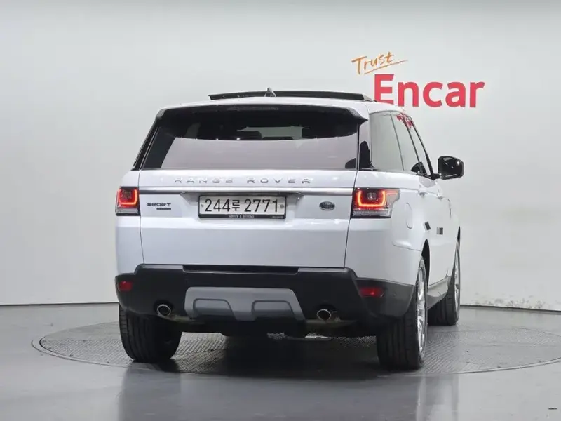 2017 Land Rover Range Rover Sport с пробегом 102 126 км