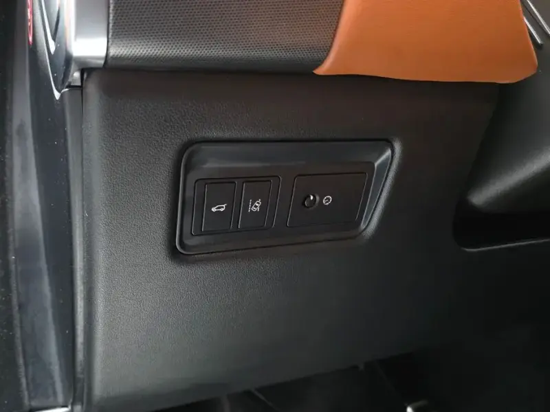 2017 Land Rover Range Rover Sport с пробегом 96 864 км
