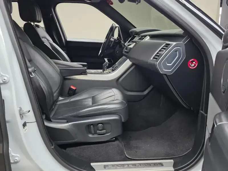 2019 Land Rover Range Rover Sport с пробегом 104 890 км
