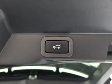 2020 Land Rover Range Rover Sport с пробегом 47 678 км