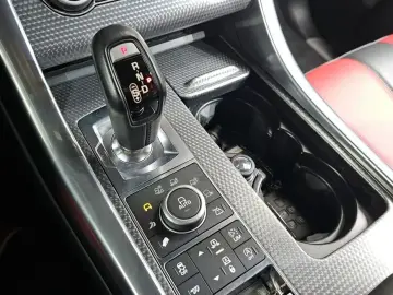 2017 Land Rover Range Rover Sport с пробегом 82 428 км