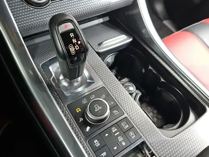 2017 Land Rover Range Rover Sport с пробегом 82 428 км