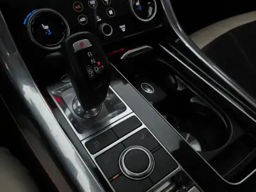 2018 Land Rover Range Rover Sport с пробегом 110 481 км