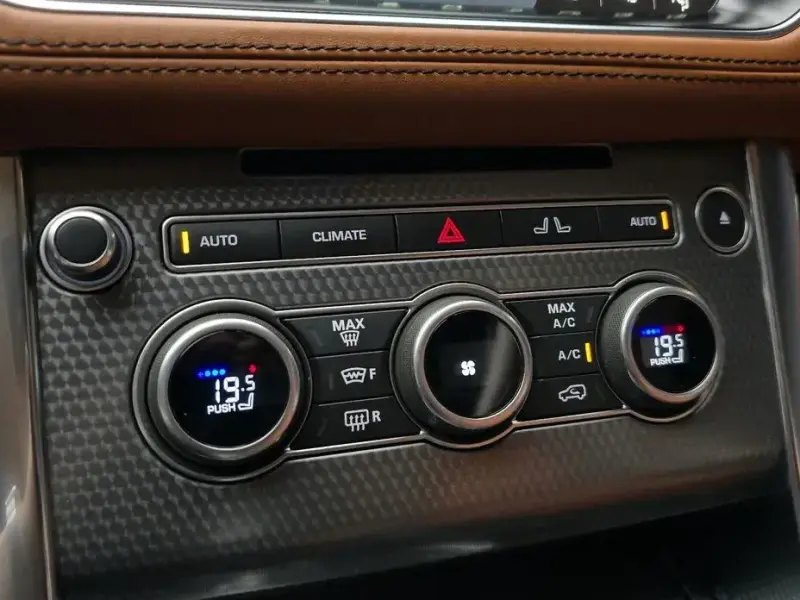 2017 Land Rover Range Rover Sport с пробегом 111 921 км