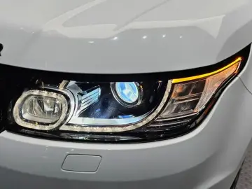 2017 Land Rover Range Rover Sport с пробегом 111 921 км