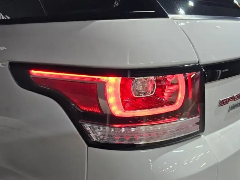 2017 Land Rover Range Rover Sport с пробегом 111 921 км