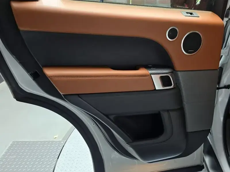 2017 Land Rover Range Rover Sport с пробегом 111 921 км